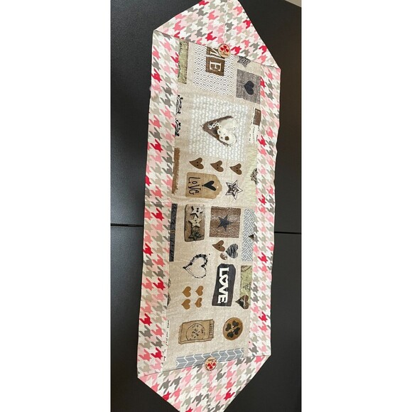 HANDMADE BY MOM VARIOUS HEARTS Colorful Table Runner 41" x 12" - Picture 1 of 8